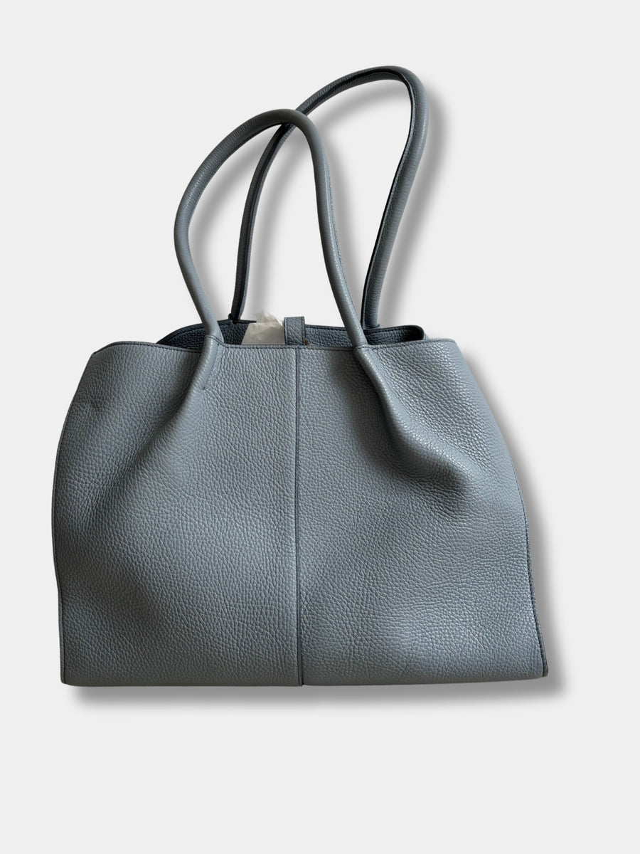 Rylan Large Tote in Powder Blue