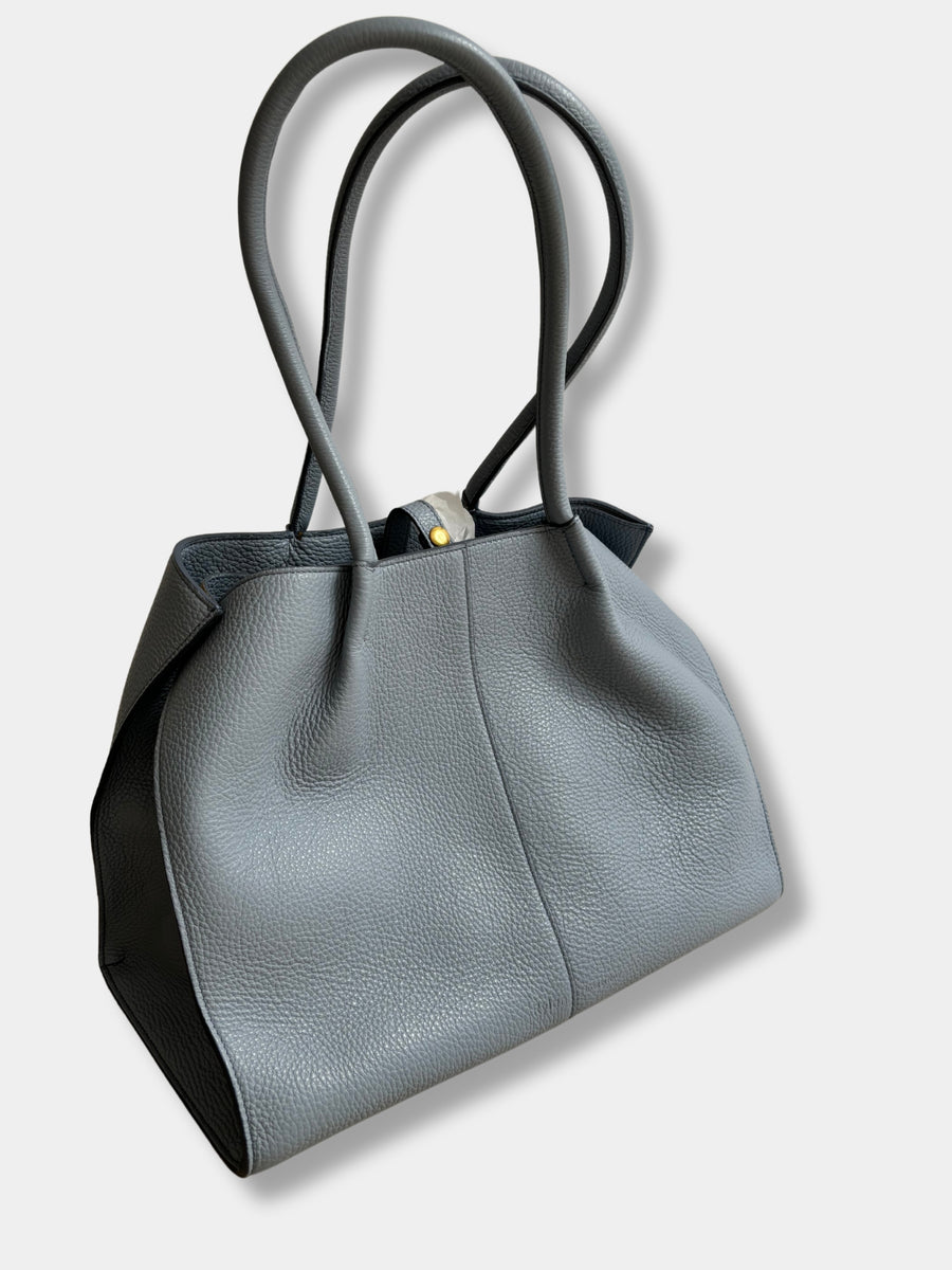 Rylan Large Tote in Powder Blue